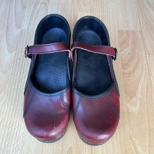 Dansko Sanita Mary Jane’s